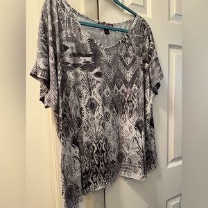 Gloria Vanderbilt top